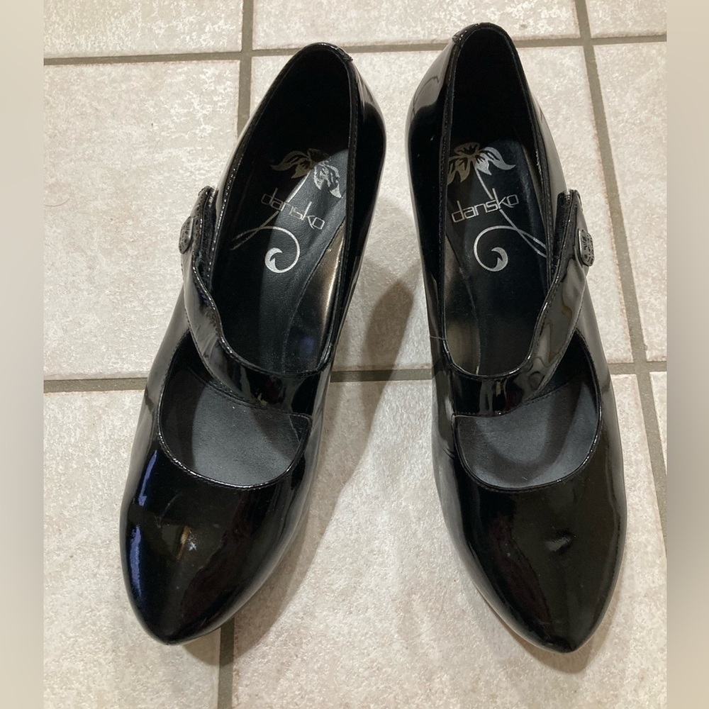 Dansko Black Patent Leather Mules